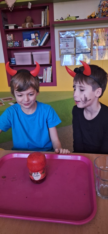 Čertovske laboratoře
