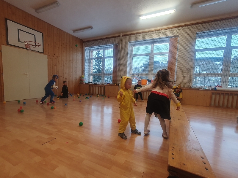 Karnevalový rej ve školce