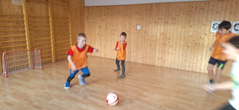 Den klučičích věcí + fotbalový den.