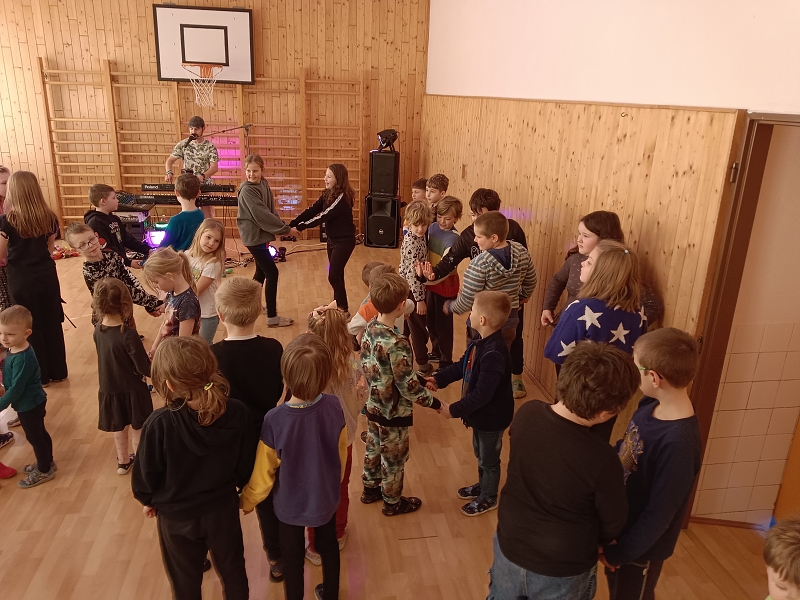 5.2. rytmická show