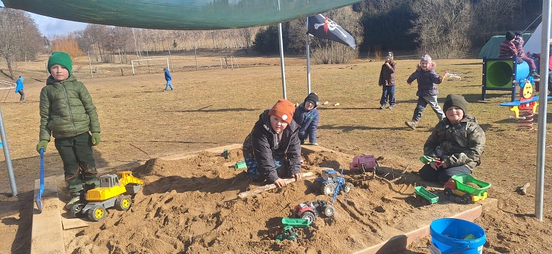 Návštěva KLUBU LIŠČATA ve Velkých Janovicích