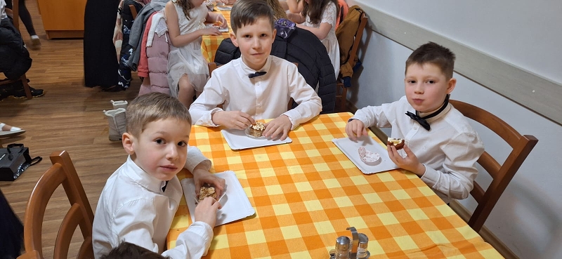 Předtančení žáků školy na školním plese 2025