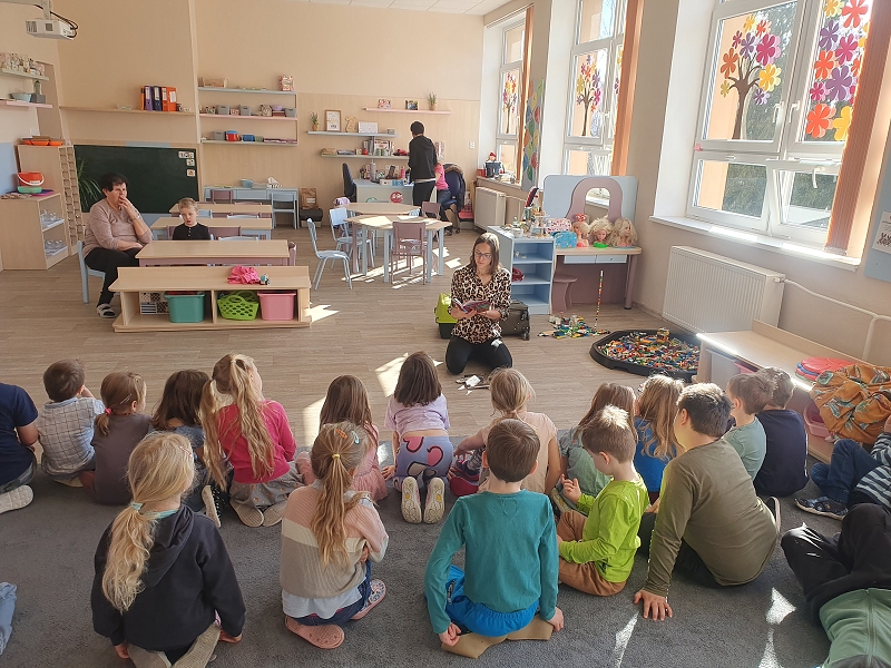 Čtení dětem