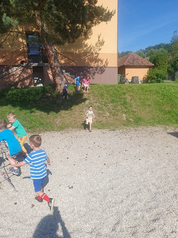 Cestujeme s exotickými zvířaty - ZOO