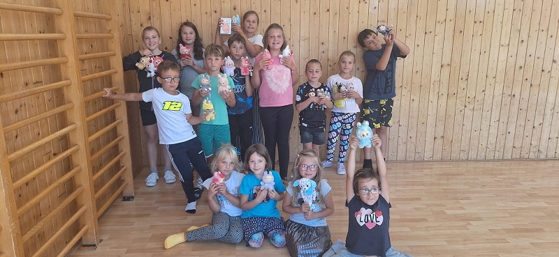 Den s LABUBU ve školní družině