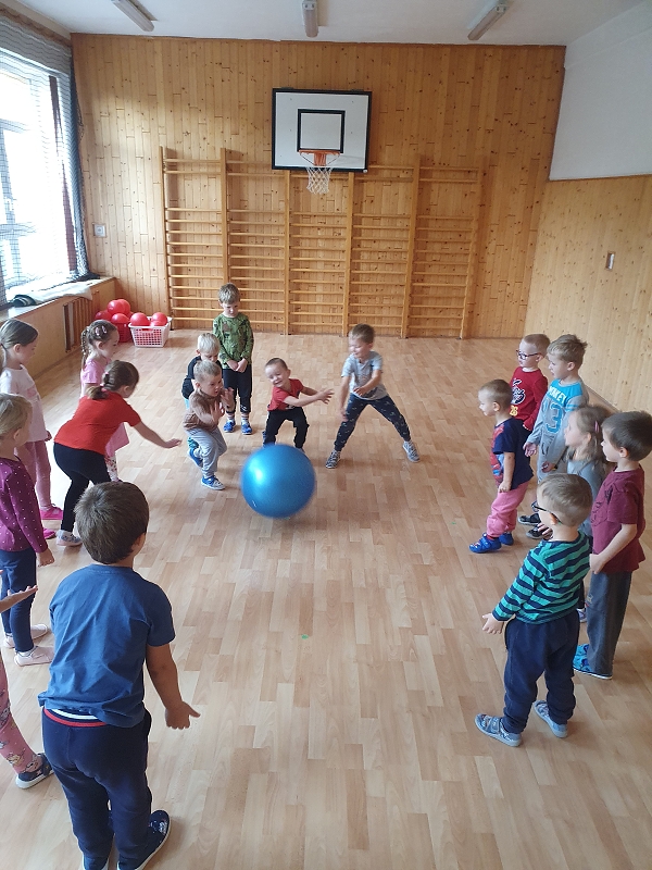 Na poli + třídní bramboriáda