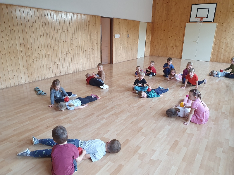 Na poli + třídní bramboriáda