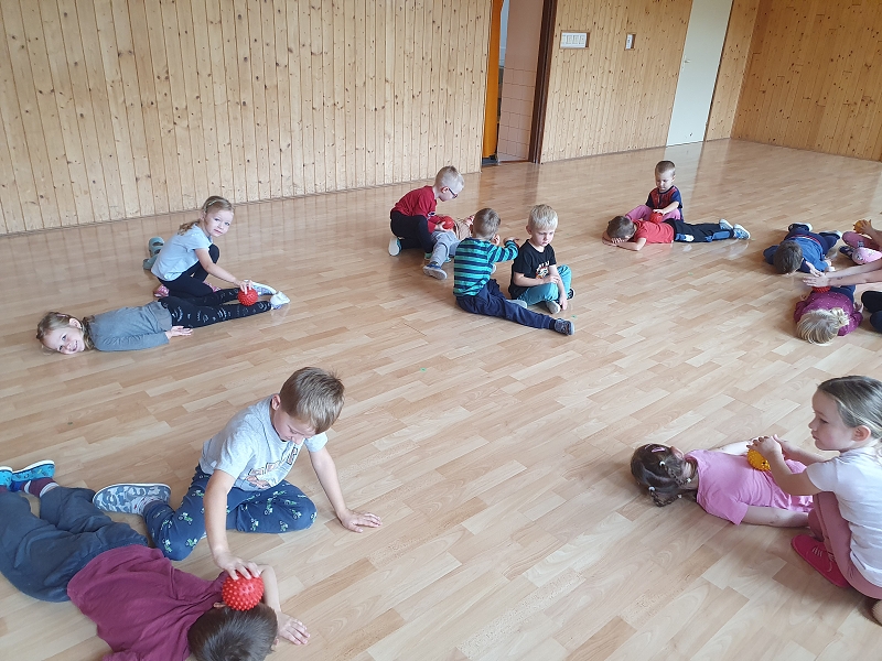 Na poli + třídní bramboriáda