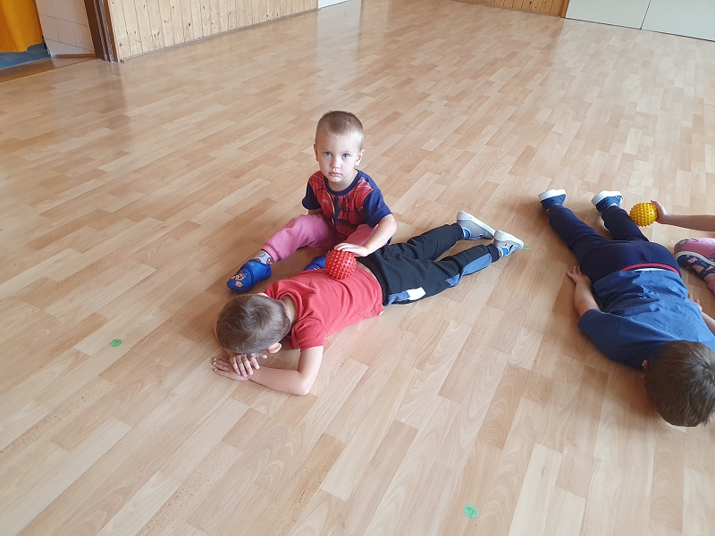 Na poli + třídní bramboriáda