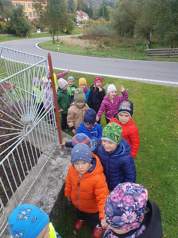 Na poli + třídní bramboriáda