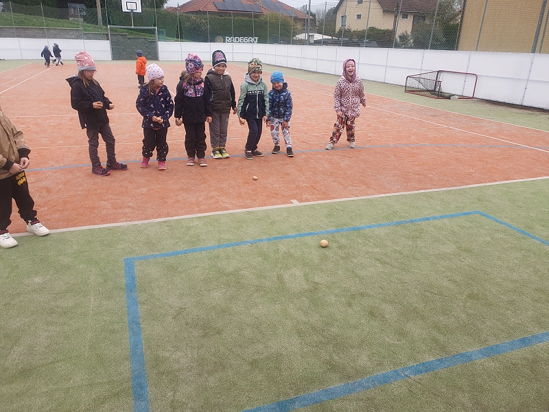 Na poli + třídní bramboriáda