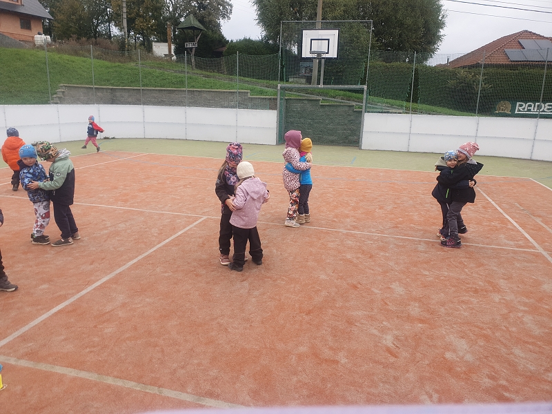 Na poli + třídní bramboriáda