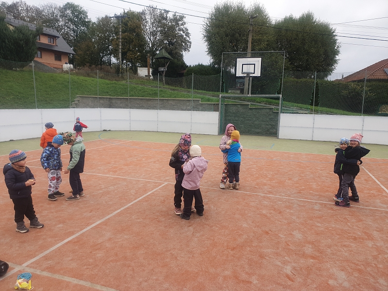 Na poli + třídní bramboriáda