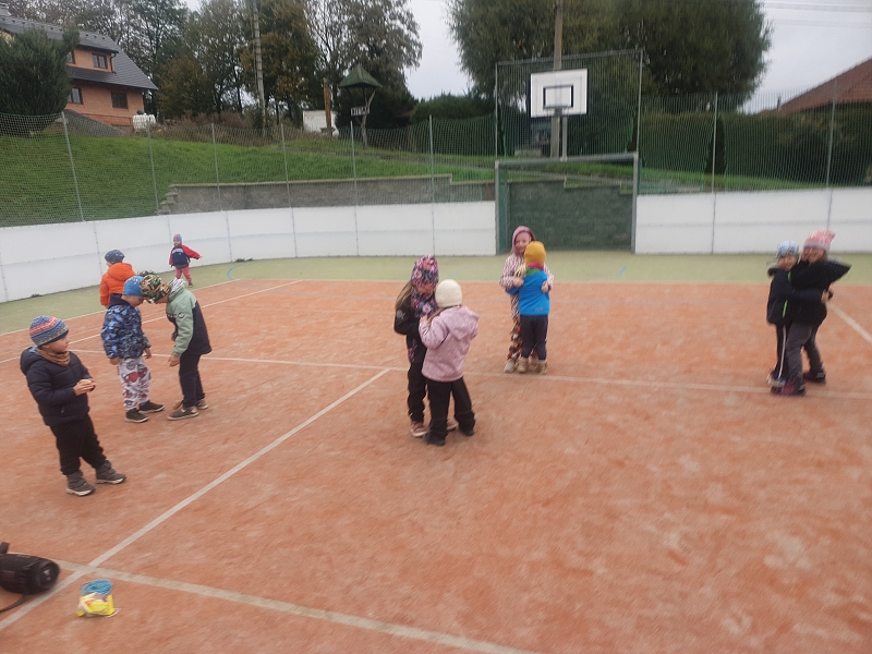 Na poli + třídní bramboriáda